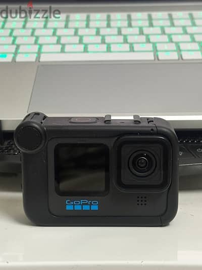 GoPro Hero 11 Black with Creator Edition Case