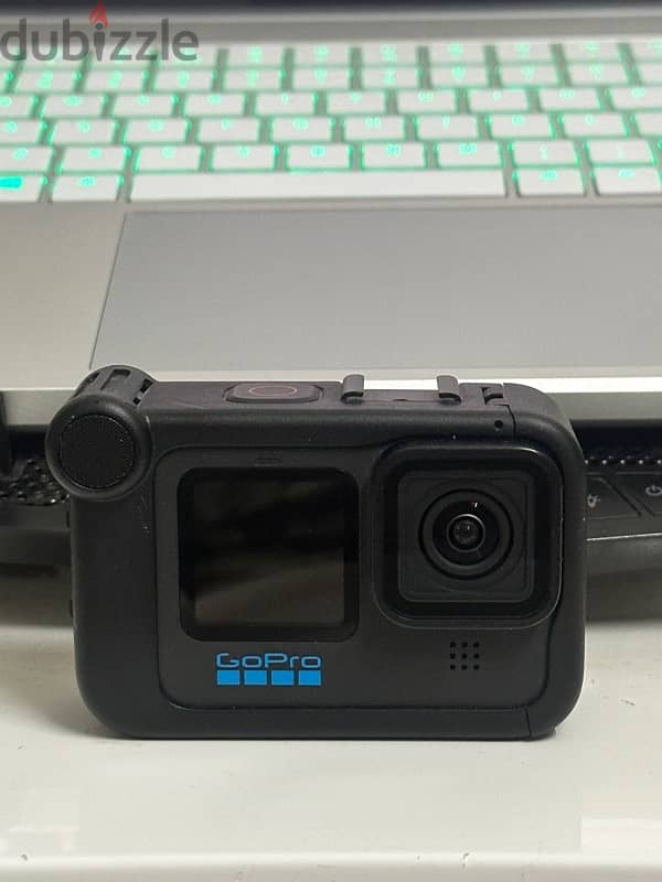 GoPro Hero 11 Black with Creator Edition Case 0