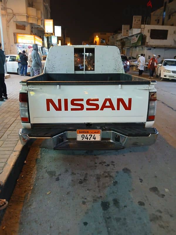 Nissan pickup for sale 3