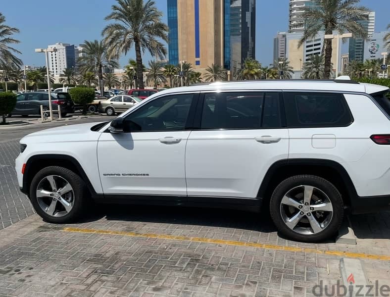 Jeep Grand Cherokee 2021 3