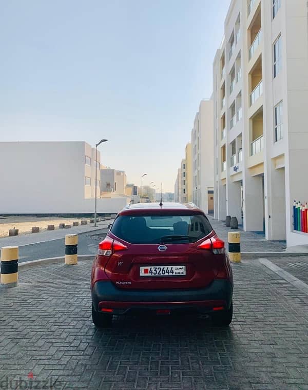 Nissan Kicks in Excellent Condition 2