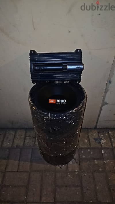 Jbl 1000w subwoofer and sony 350amp