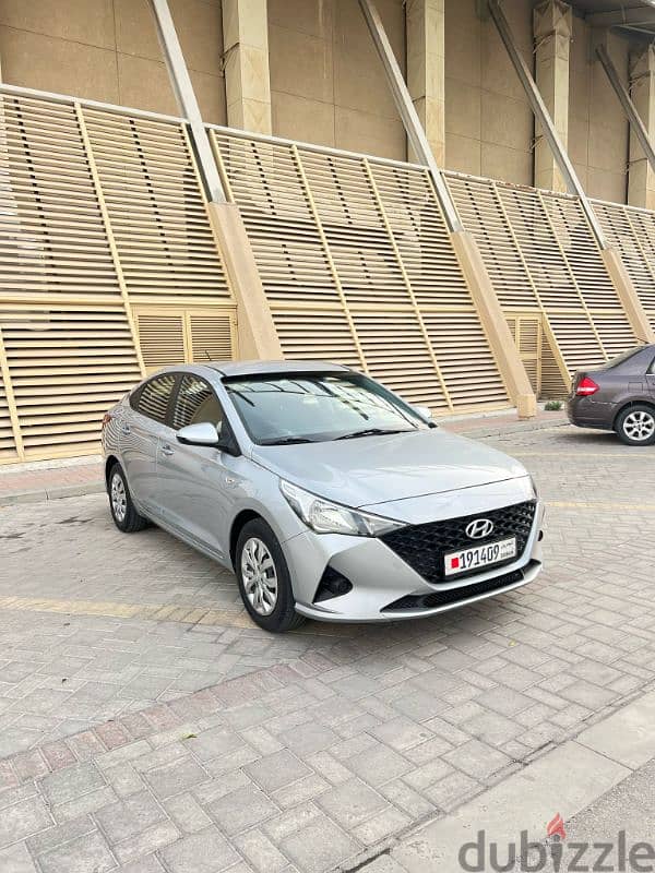 Hyundai Accent 2018 Very Low Millage Very Clean Condition 2