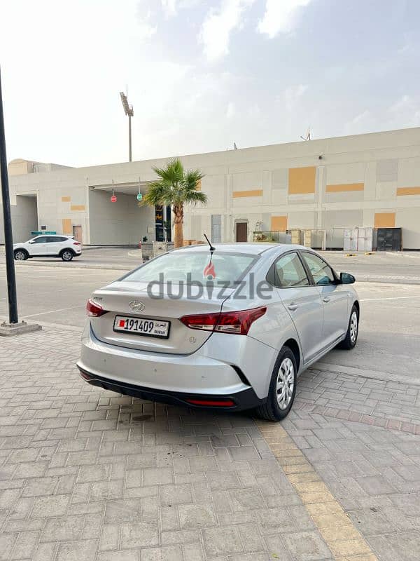 Hyundai Accent 2018 Very Low Millage Very Clean Condition 4