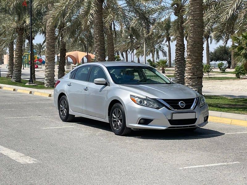 2018 model Nissan Altima 0