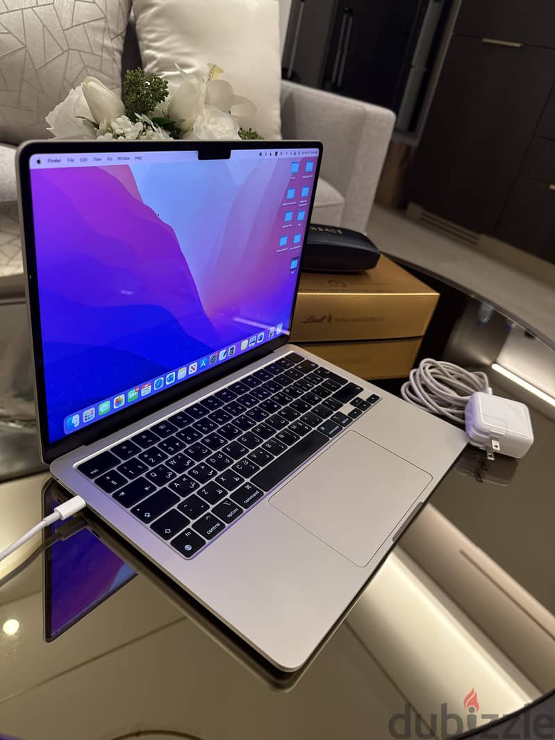 Apple MacBook Air M2 (2022) 8 GB - Starlight colour 5