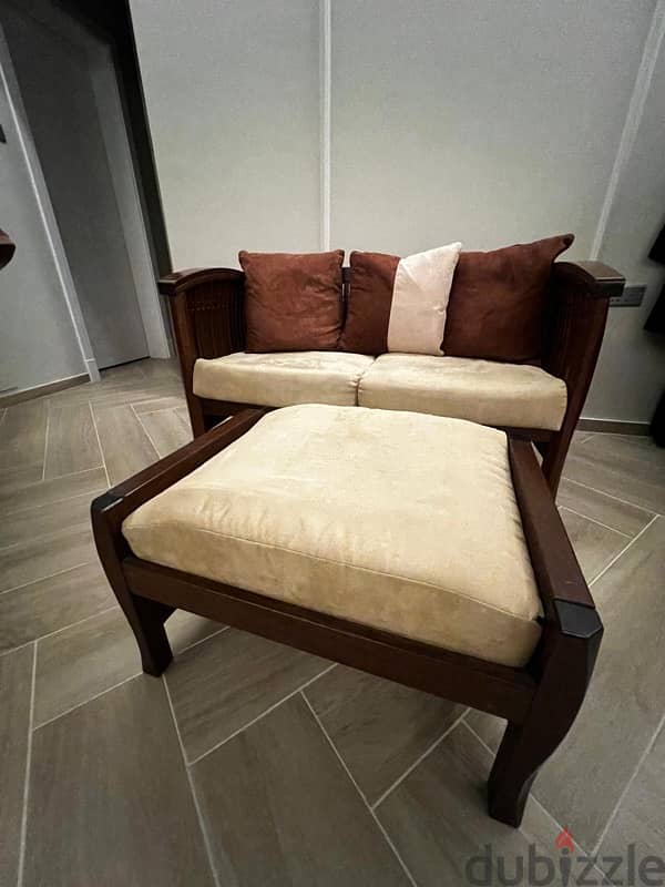 small sofa with bench chair 3