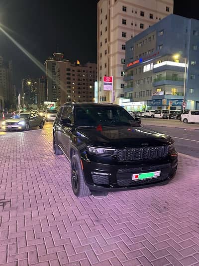 Jeep Grand Cherokee 2022 L in mint condition