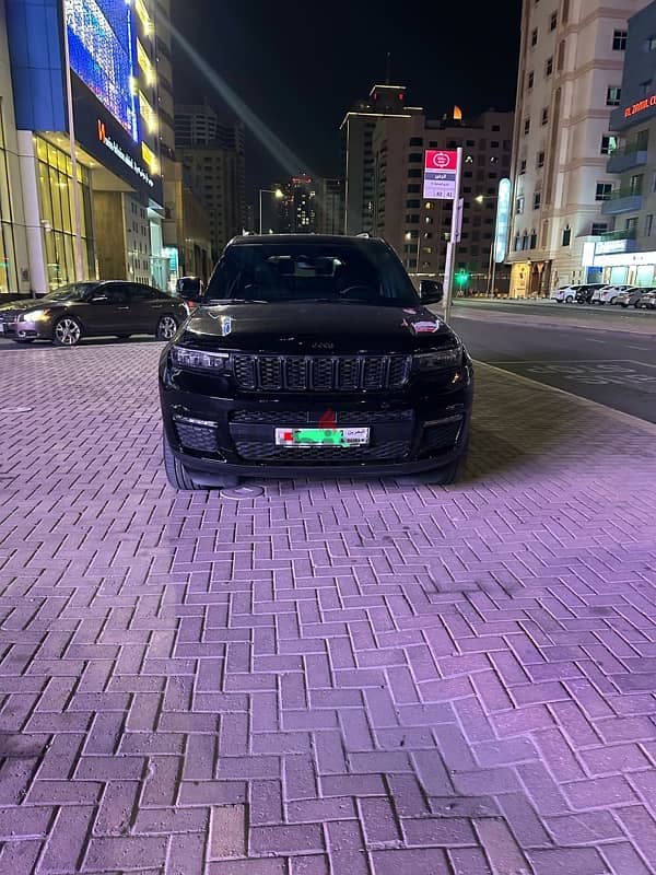 Jeep Grand Cherokee 2022 L in mint condition 1