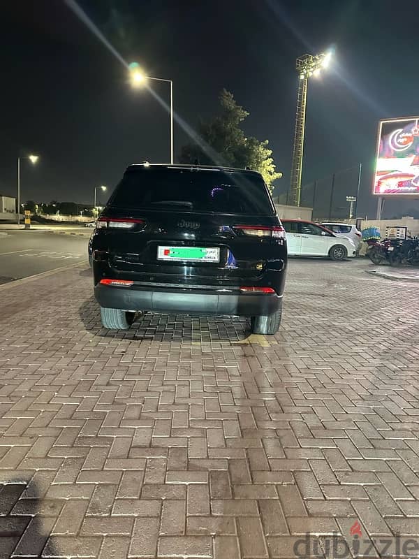Jeep Grand Cherokee 2022 L in mint condition 5
