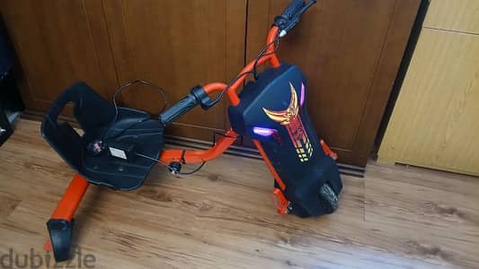 3 Wheel Electric Scooter with Bluetooth