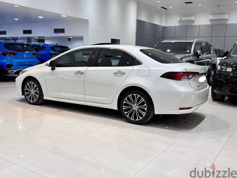 Toyota Corolla GLI 2021 White 6