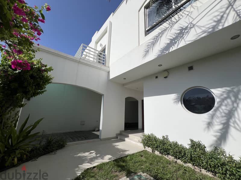 Charming 3BR Villa+Balcony,Garden &pool ; Maid Room 0