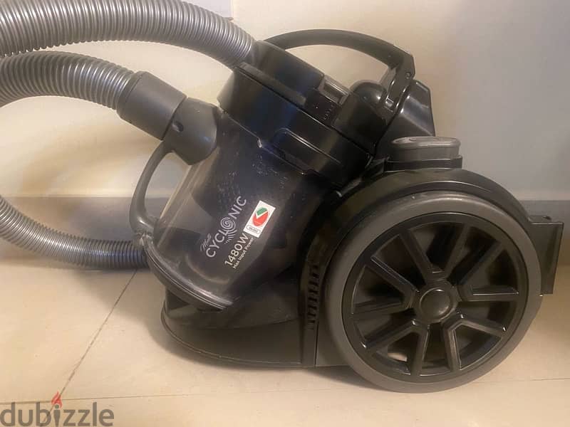 Black & Decker vacuum cleaner 5