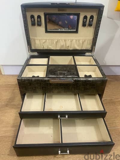 authentic jewellery box