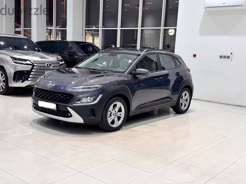 Hyundai Kona 2023 grey 1