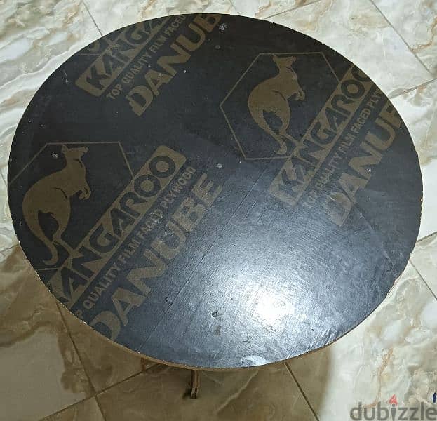 round Table for sale urgently 0