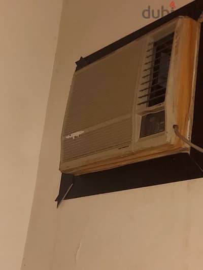 Carrier  Window AC