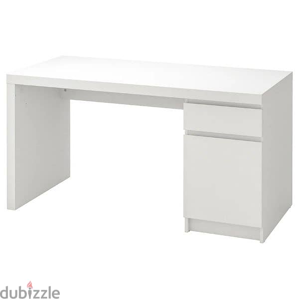 Great IKEA white study table 2