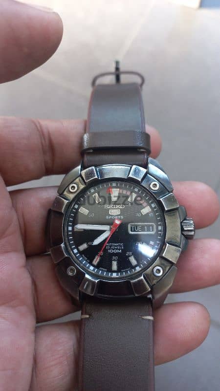 seiko 5 automatic watch 0