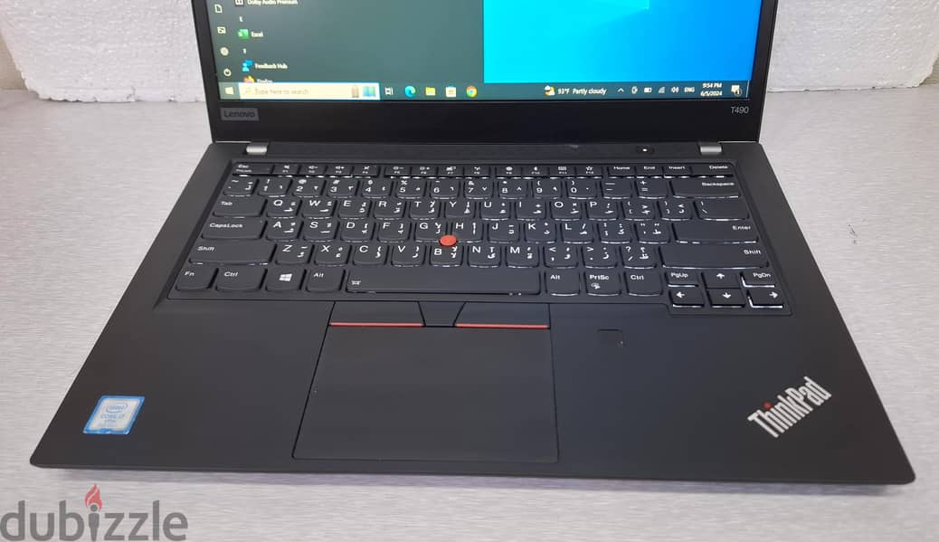 LENOVO Core i7 8th Generation Laptop Same as New 16GB RAM 14" FHD LED 3