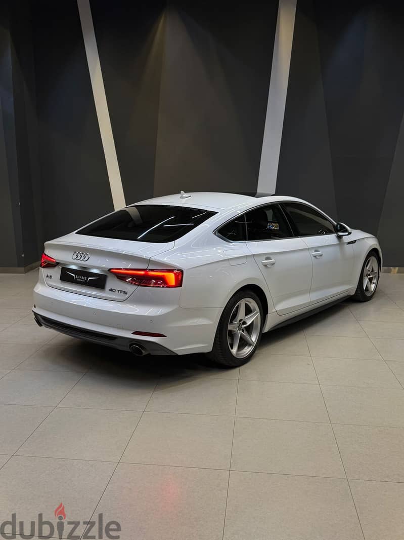 Audi A5 2017 1