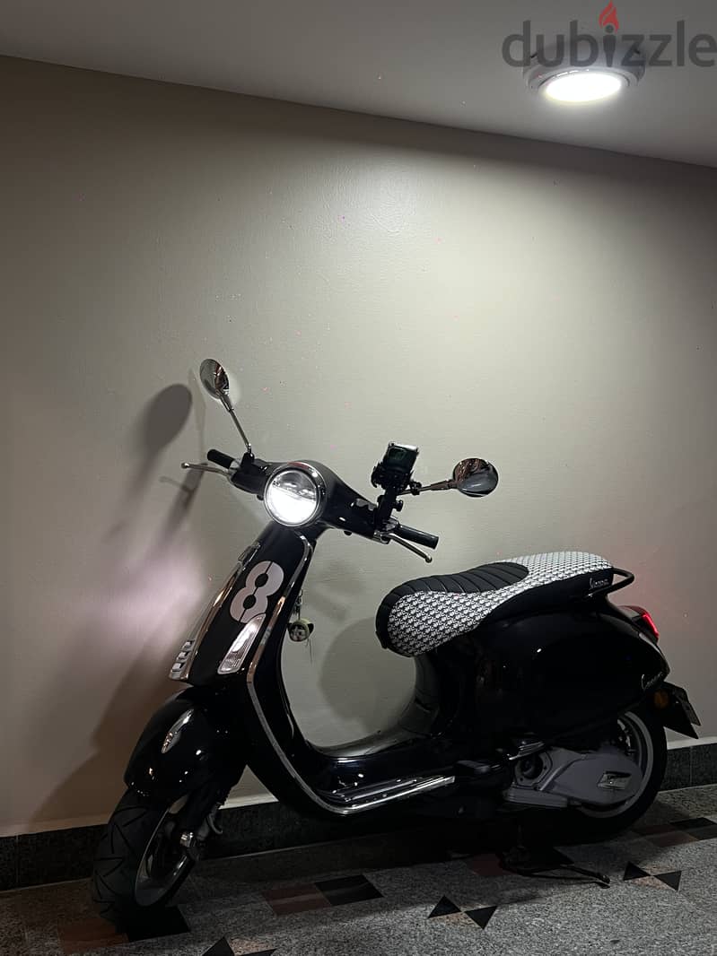 Vespa Italian brand model 2020 3