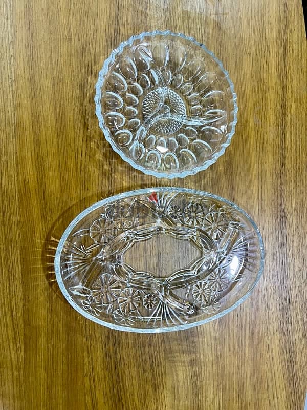 Crockery items at throwaway price 8