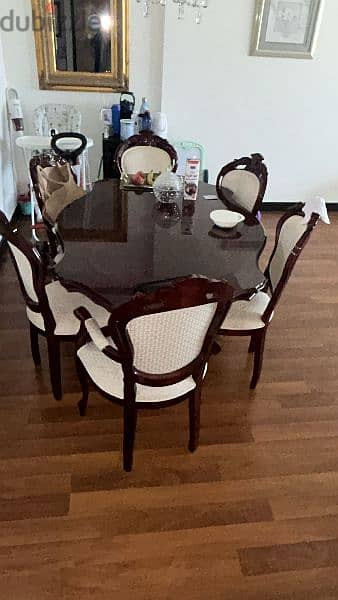 Daining Table with chair's For sale new condition