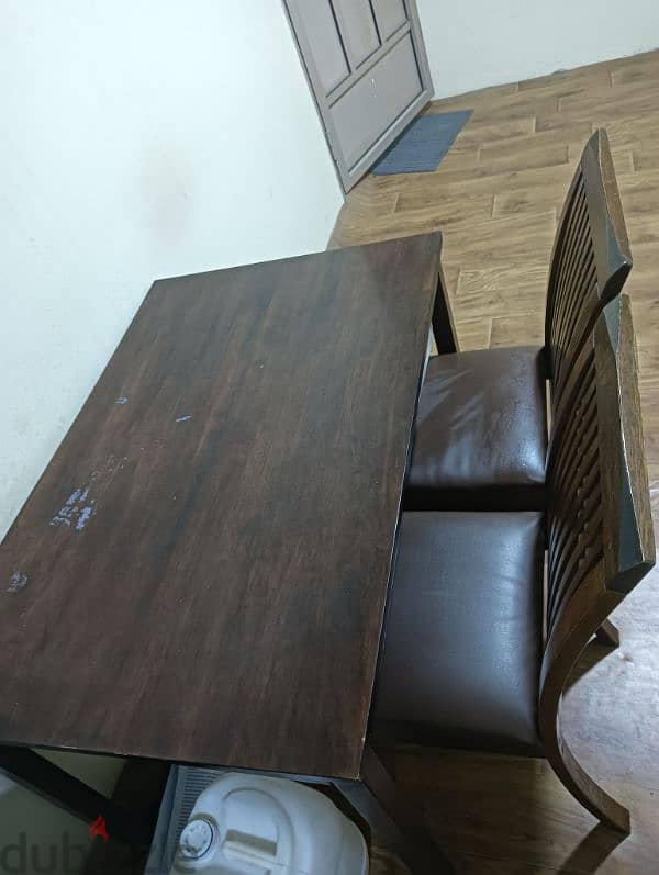 3 seater Sofa and dining table with 2 chairs 5