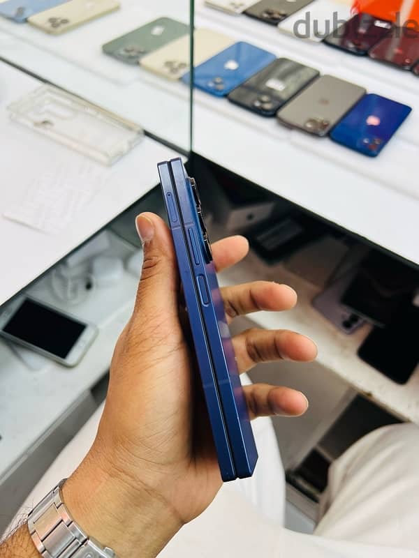 Samsung fold 6 256gb without box 4