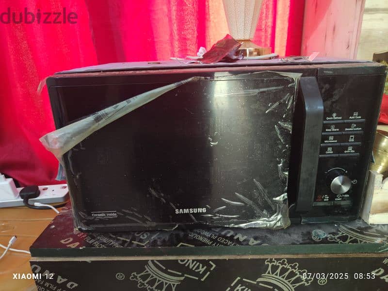 microwave in very good condition 0