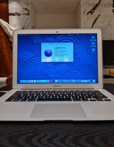 Apple Macbook air 256gb 4gb i5