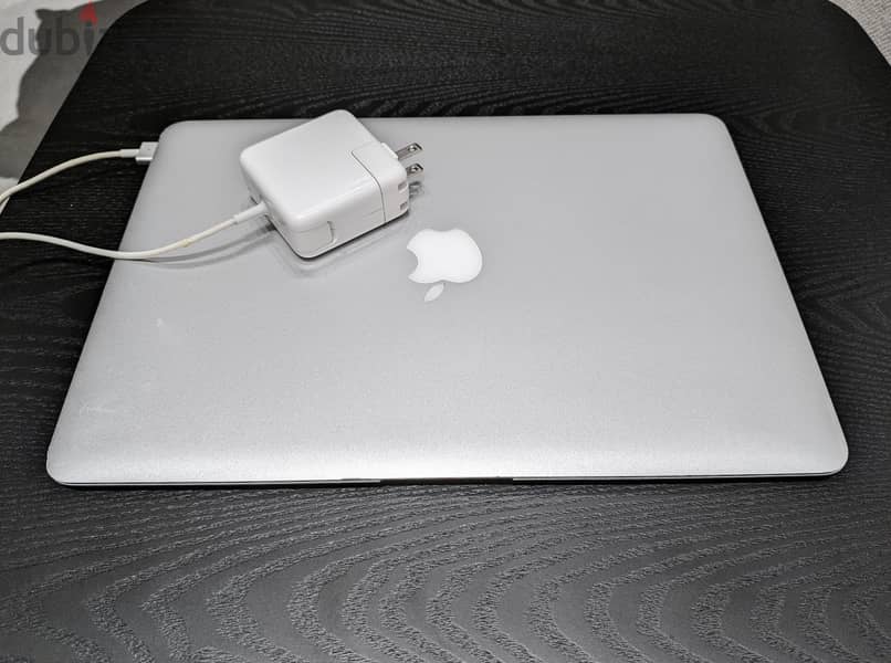 Apple Macbook air 256gb 4gb i5 1