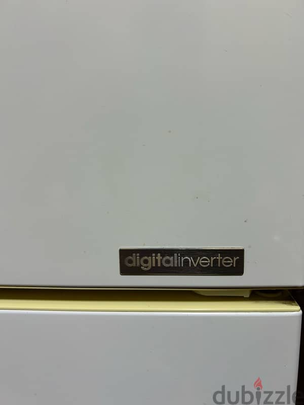 Samsung refrigerator 320 Ltr 3