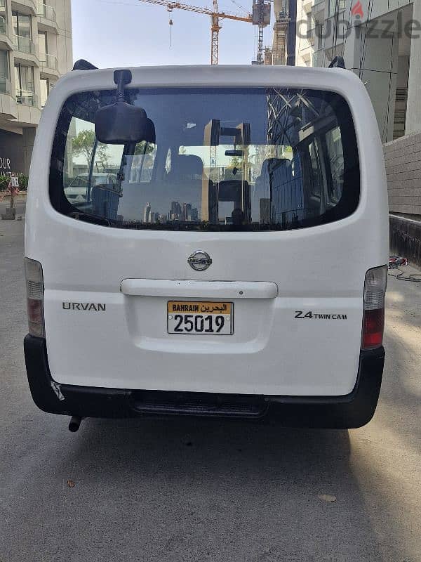 Nissan Urvan 2005 1