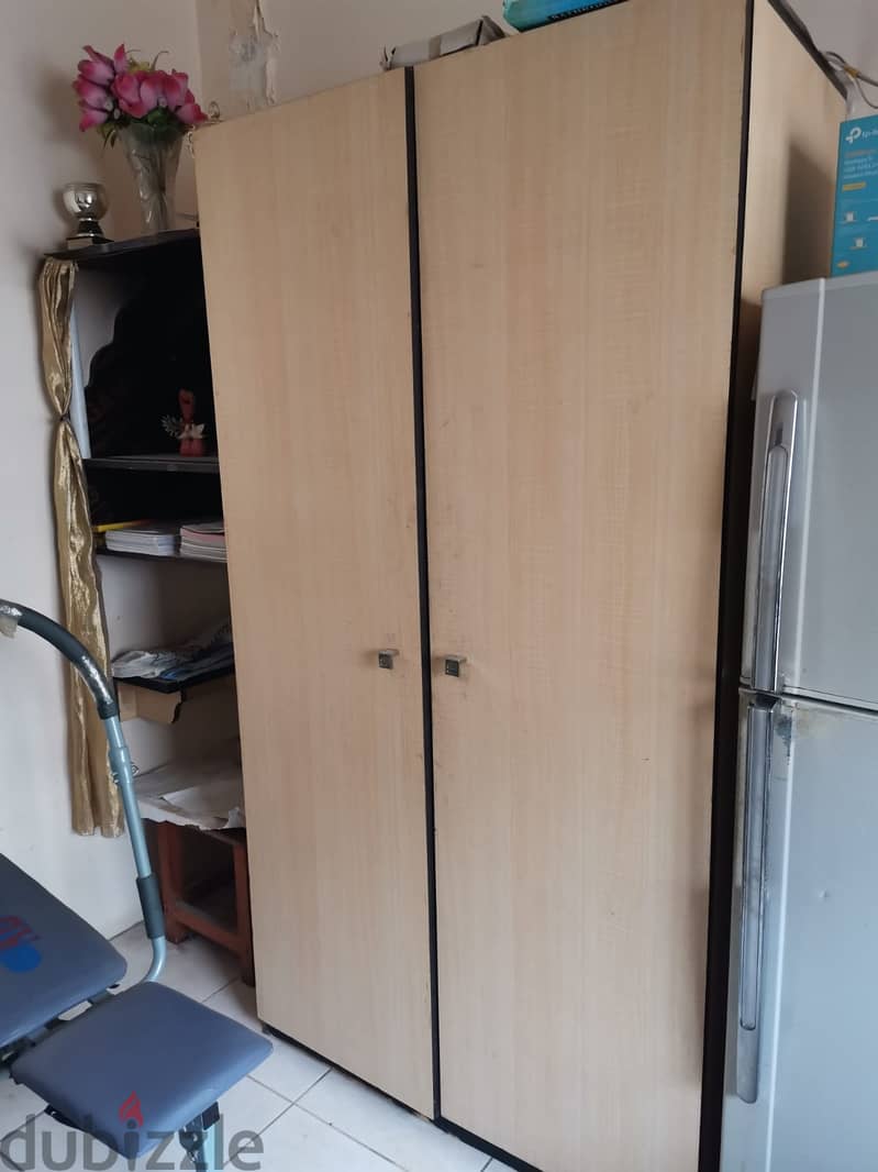 4 door and 2 door cupboard for sale 1