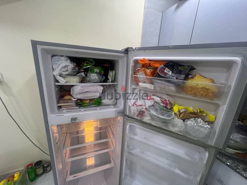 Hitachi Refrigerator and Freezer - 360L - Perfect Condition 6