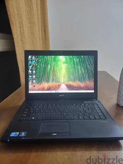 Hello i am sale my laptop accer TravelMate core i5 8gb ram ssd 128 gb