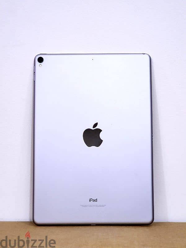 iPad Pro 10.5" – 120 Hz Display 5