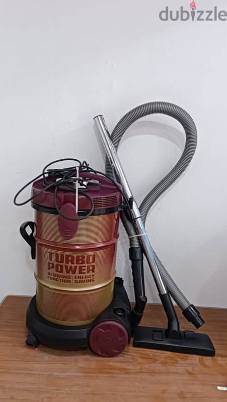 Turbo Vaccum Cleaner 2200 Watts 1