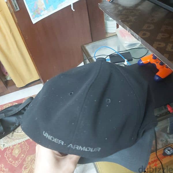 Cap Armor original+ another hats  name your price 1