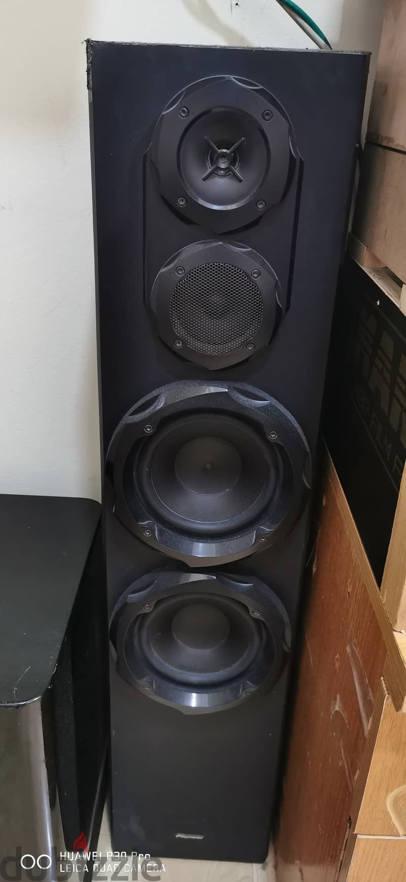 Pioneer tower speaker for sale 120wx8 ohms --- 32 bd 1