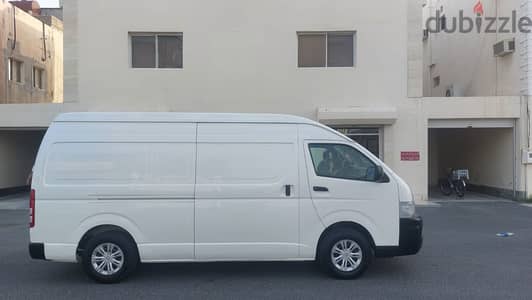 Toyota Hi-Ace Bus Cargo Van High Roof Very Good Condation