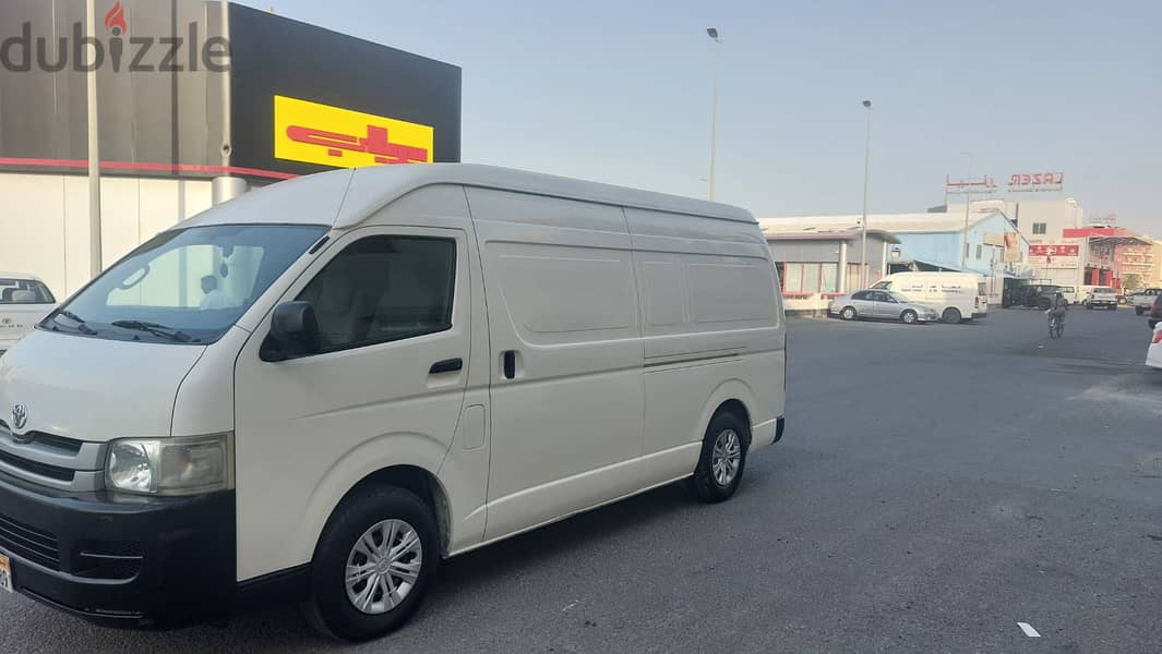 Toyota Hi-Ace Bus Cargo Van High Roof Very Good Condation 3