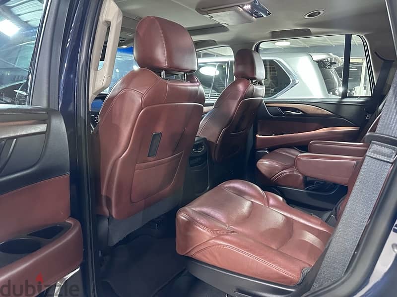 2018 Cadillac Escalade 5