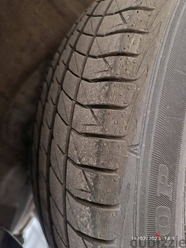 Car Tyres for sale 4