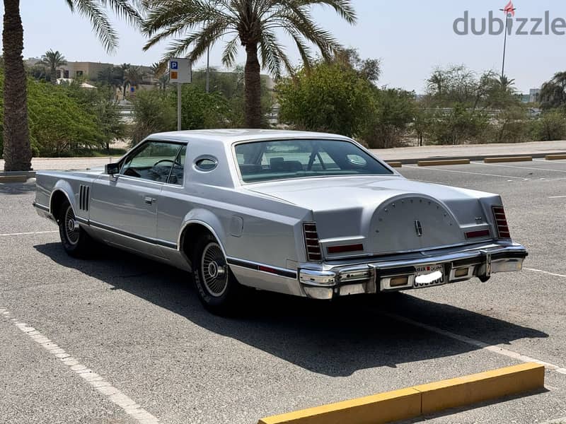 Lincoln Continental 1978 silver 6