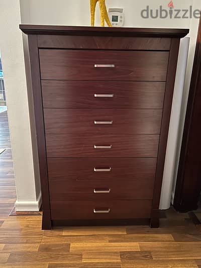 drawer with mirror