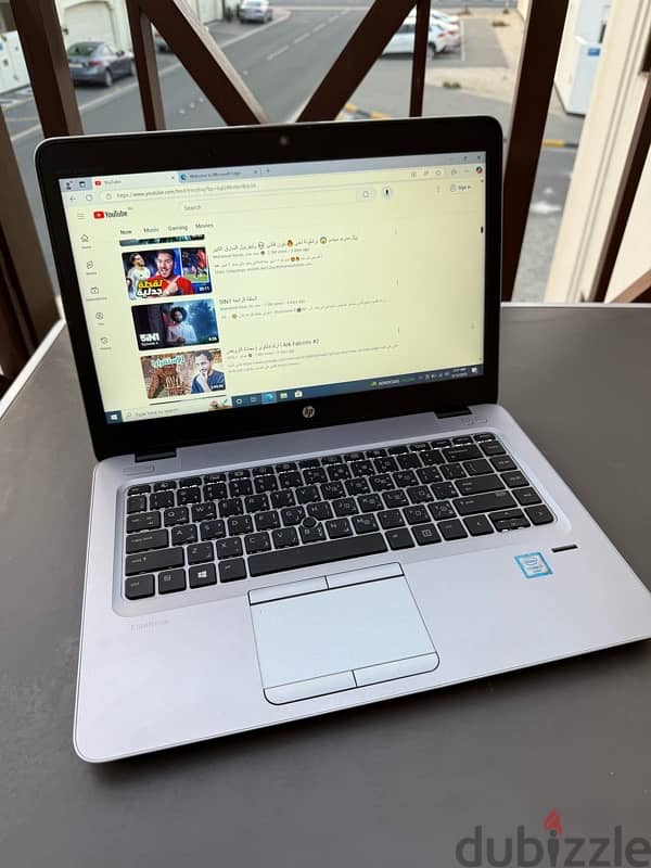 HP EliteBook 840 G3 with docking station 2